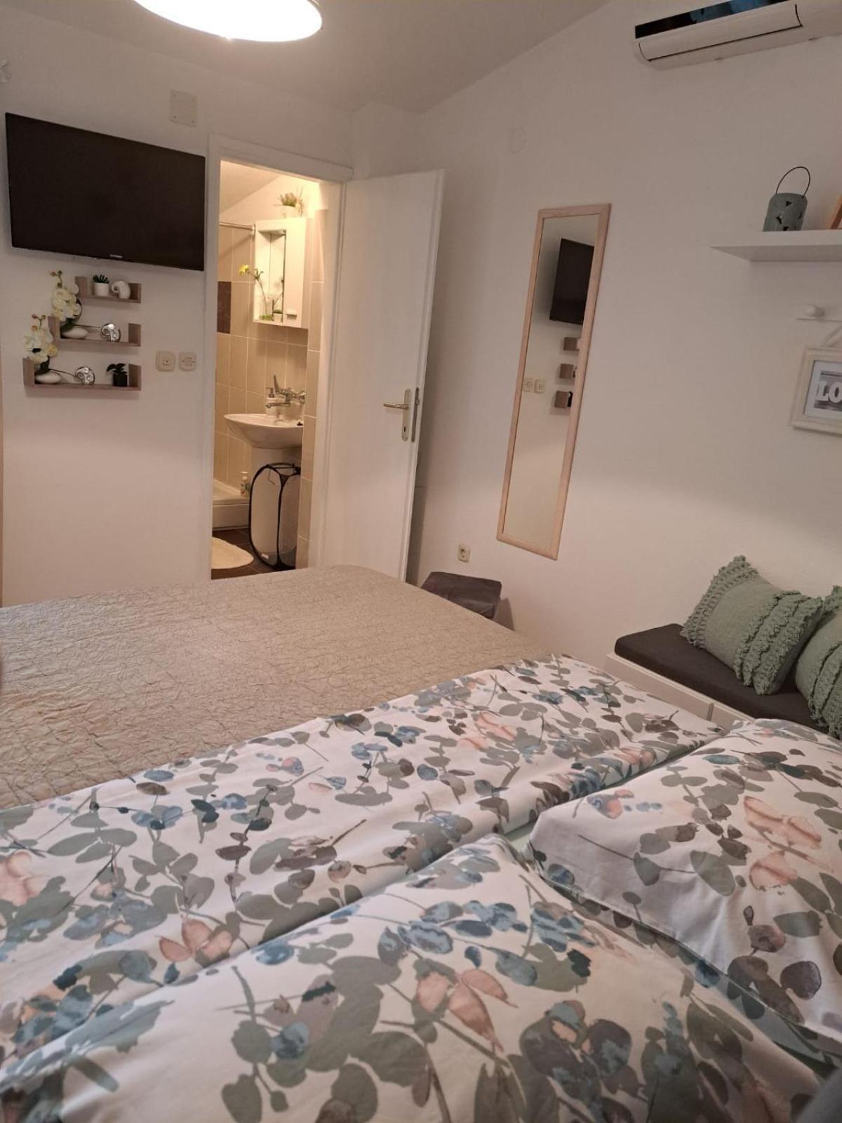 Apartments Andela 스크라딘 외부 사진